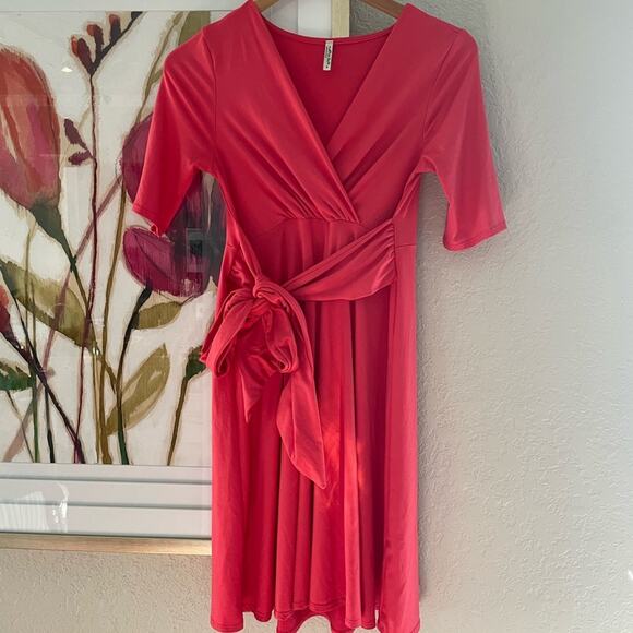 Mother Bee Maternity Coral Wrap Bow Dress Adjustable Belt Stretchy - Picture 1 of 6